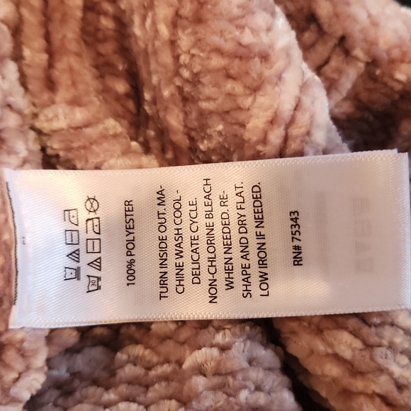 Cynthia Rowley Sweater - Picture 4 of 4